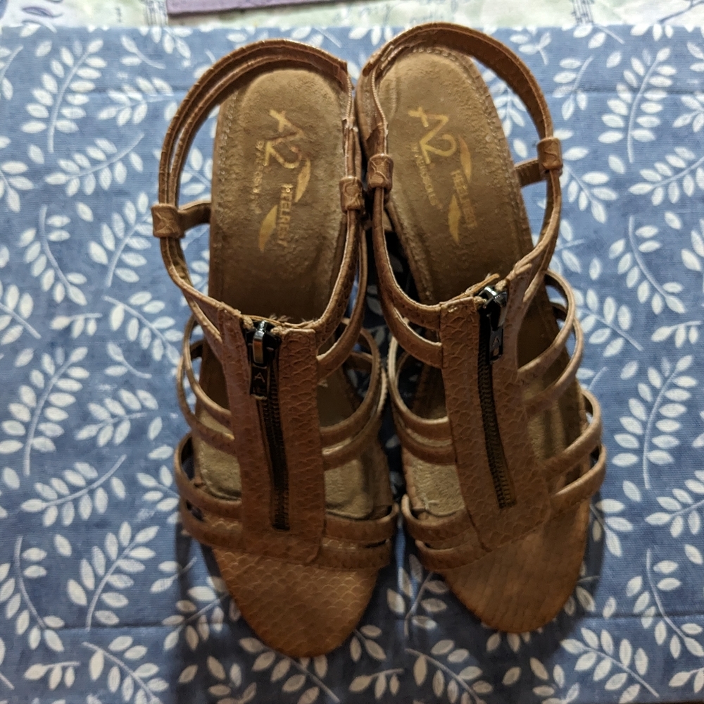 Gorgeous A2 by Aerosoles "HEELREST" SANDALS